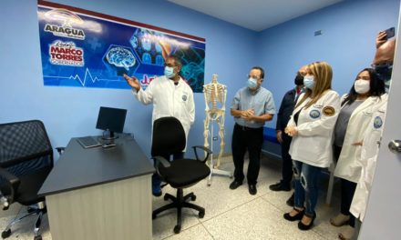 Gobernador Marco Torres entregó ocho áreas totalmente rehabilitadas y equipadas del Hospital Central de Maracay