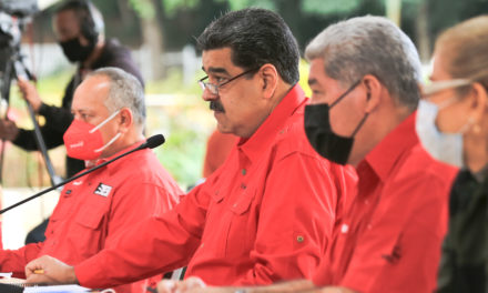 Presidente Maduro convoca a toda la dirección del PSUV para denunciar planes divisionistas