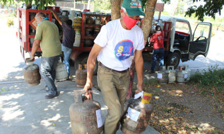 Jornada de distribución de gas benefició a más de 700 familias en el municipio Sucre