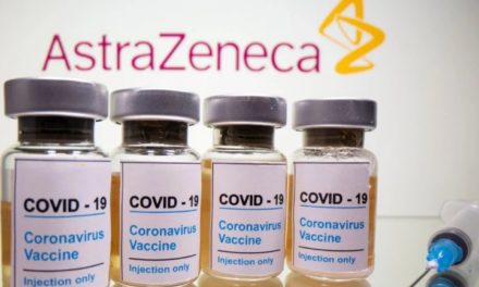 La OMS da aprobación a la vacuna AstraZeneca y allana el camino para repartirla a través de COVAX