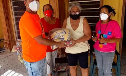 Favorecidas más de mil familias con distribución de alimentos en la comunidad Rafael Urdaneta de Cagua