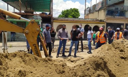 Alcaldía de Girardot sustituye más de 130 metros de colectores de aguas servidas en San Ignacio