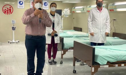 Gobernador Marco Torres inspeccionó nuevas salas de aislamiento para pacientes con Covid-19