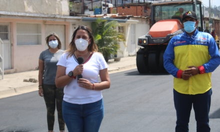 Gobierno Bolivariano de Aragua ha colocado mas de 8 mil toneladas de asfalato en la entidad