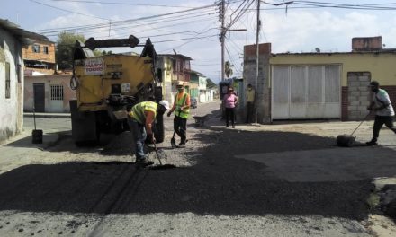 Plan de Bacheo en tu Comunidad ha atendido tres localidades del estado Aragua