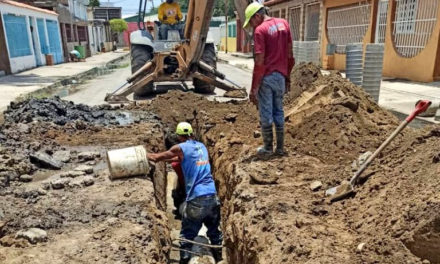 Rehabilitan 22 metros lineales de tuberías de aguas servidas en Bella Cagua