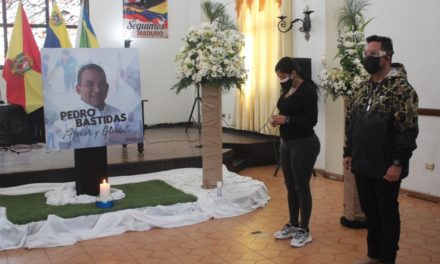 Autoridades y pueblo de Mariño rindieron homenaje al por siempre recordado e invicto maracayero Pedro Bastidas
