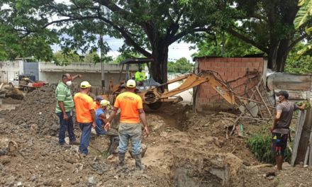 Alcaldía de Sucre continúa con sustitución de tuberías de aguas servidas en sector Tamborito