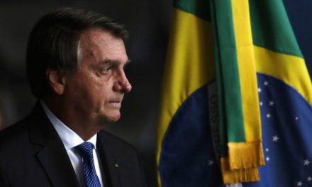Artistas de Brasil exigen destitución de Bolsonaro por ineficiencia en manejo de la Covid-19