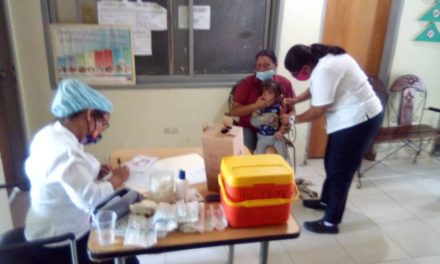 Jornada de Vacunación benefició a niños del sector Alberto Solano de Linares Alcántara
