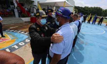 Gobernador Marco Torres encabezó acto de relevo generacional de la Policía Bolivariana de Aragua