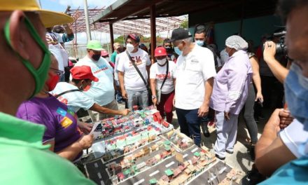 Gobierno Bolivariano atendió a víctimas del bloqueo económico en Aguacatal y Las Vegas