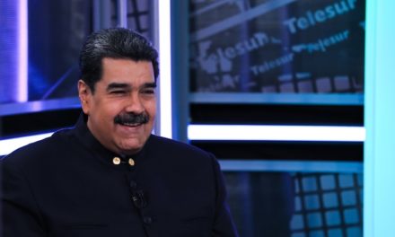 Jefe de Estado afirma que acercamiento del Gobierno a Fedecámaras es un reencuentro democrático