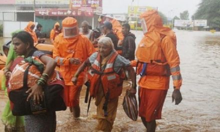 Más de 130 fallecidos a causa de las fuertes lluvias en India