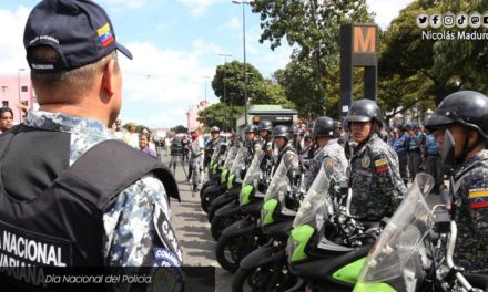 Jefe de Estado conmemora el Día Nacional del Policía