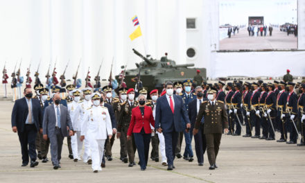 Presidente Nicolás Maduro graduó a mil 52 nuevos oficiales y nuevas oficiales de la FANB