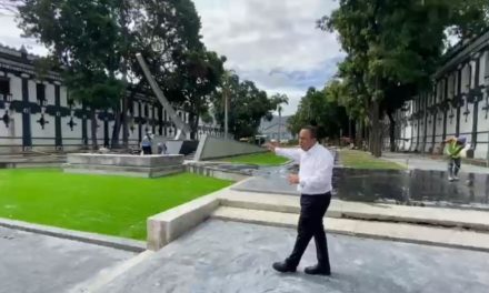 Primer mandatario regional supervisó obras que se desarrollan en el casco histórico de la Ciudad Jardín