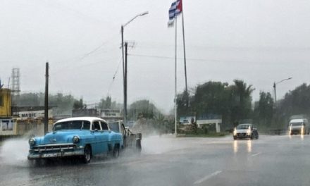 El huracán Ida azota el oeste de Cuba y avanza hacia el sureste de EE.UU.