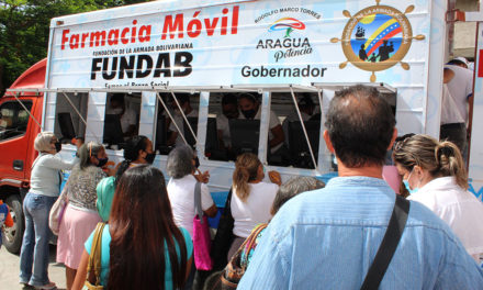 Habitantes del Municipio Sucre se benefician con venta de medicamentos a bajo costo en Farmacias Móviles