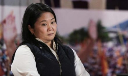 Keiko Fujimori se enfrenta a la Justicia peruana por corrupción y sin amparo de inmunidad