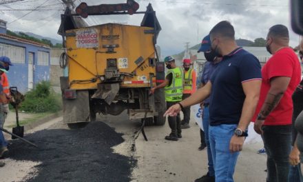 Más de 5 mil toneladas de asfaltado se han colocado en Girardot
