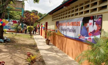 Gobierno Bolivariano inauguró el Centro de Servicio Social Residencial para adultos mayores Haydee Machín