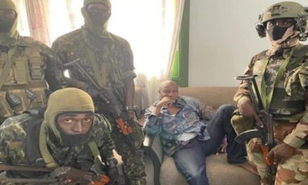 Arrestan a 25 militares involucrados en intento de golpe de Estado en Guinea