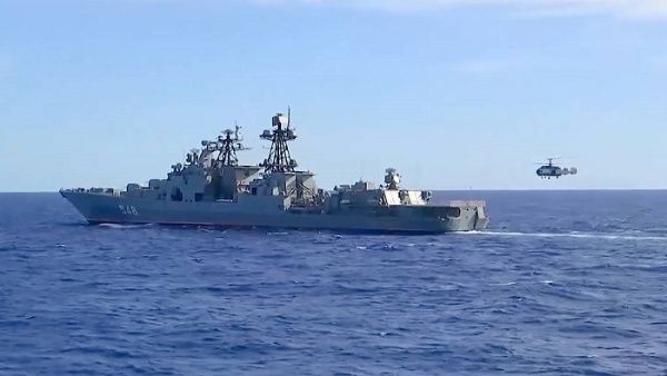 Rusia y China realizan ejercicios militares en el mar de Japón