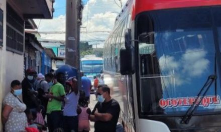 Reportan paso de cientos de migrantes haitianos por Honduras