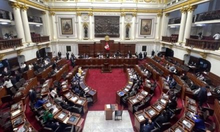 Congreso otorga confianza al nuevo gabinete de Castillo en Perú
