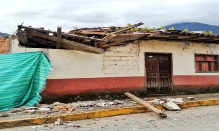 Ecuador reporta afectaciones estructurales tras sismo en Perú