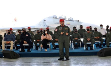 Ministro Padrino López: Hace 29 años la Aviación Militar Bolivariana se elevó para decirles “no al imperialismo”