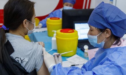 1.160 millones de chinos han sido vacunados contra la Covid-19