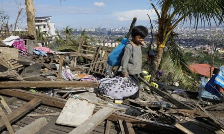 El tifón Rai deja al menos 208 muertos en Filipinas