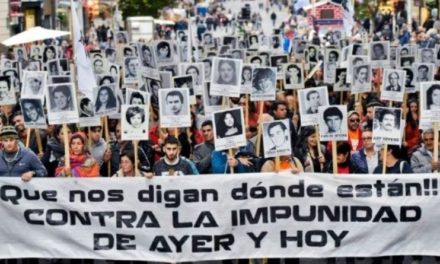 Uruguay protesta contra Ley que otorgaría prisión domiciliaria a represores de la dictadura cívico-militar