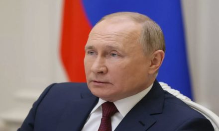 Putin envía las condolencias al presidente de Filipinas por las víctimas del tifón Rai