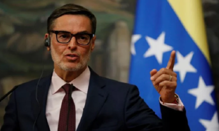 Canciller Plasencia insta a la Comunidad Internacional en la ONU a romper silencio ante masacre del pueblo colombiano por parte del régimen de Duque