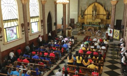 Celebrada misa de acción de gracias en honor al Día del Maestro en Aragua