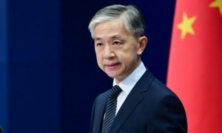 China dispuesta a reforzar cooperación internacional para contribuir al desarrollo pospandémico