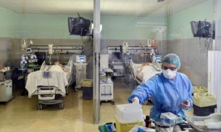 Hospitales de Washington en EE.UU. piden apoyo a la población para frenar a la COVID-19