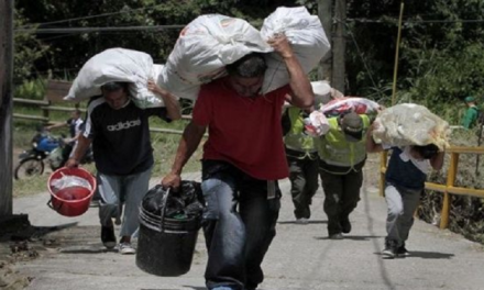 Más de 2.000 desplazados colombianos llegan a Cali tras choques armados