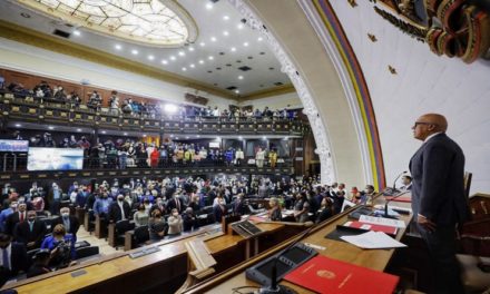 Presidente Maduro felicita a nueva directiva de la AN: Asumen el reto de consolidar el Buen Gobierno