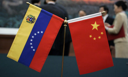 Venezuela reitera compromiso de profundizar asociación estratégicas con China