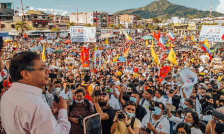 Multitudes en Colombia siguen a Pacto Histórico en campaña electoral