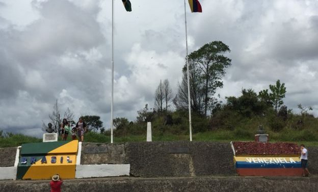 Venezuela reabre la frontera con Brasil