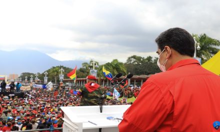 Presidente Maduro: Aquel amanecer del 4F con el pensamiento de Chávez resucitaron los sueños de Bolívar