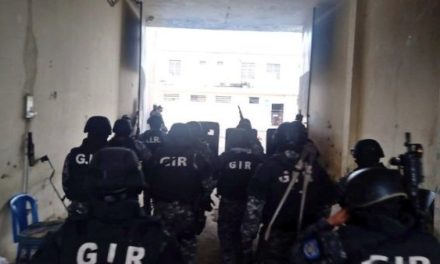 Reportan nuevo enfrentamiento en cárcel de Guayaquil, Ecuador