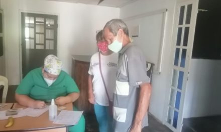 Jornada de vacunación contra la Covid-19 contó con masiva asistencia en Ribas