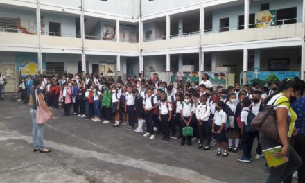 Niños y jóvenes volvieron a clases presenciales en todo el estado Aragua