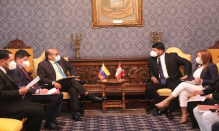 Venezuela expresa solidaridad a embajador de Perú ante tragedia en provincia de Pataz